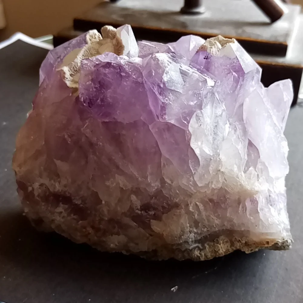 Large natural Amethyst - Picture 7 of 8